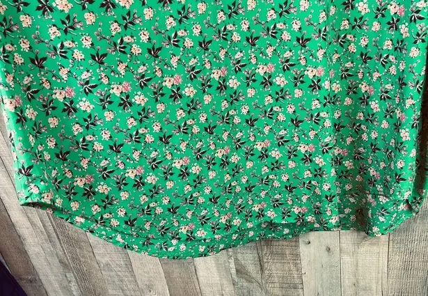Ces Femme 2X Green Too w/Floral Print w/Keyhole Button Closure & Bell Sl…