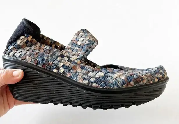 Bernie Mev Cleopatra Woven Wedges Women’s Size 41 EU Basketweave Earth Tones EUC