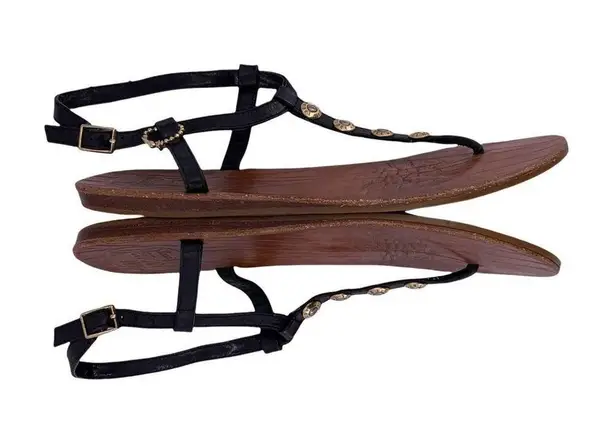 Henri Bendel Black Leather Logo Stud Thong Sandals Flats Size 6