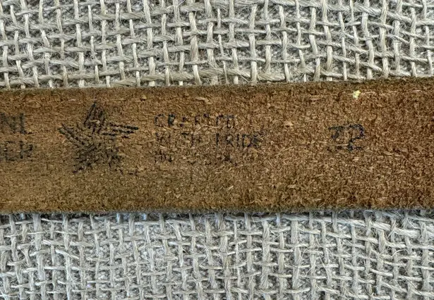 Vintage Womens Tan Full Grain Leather Trouser Belt Size 32