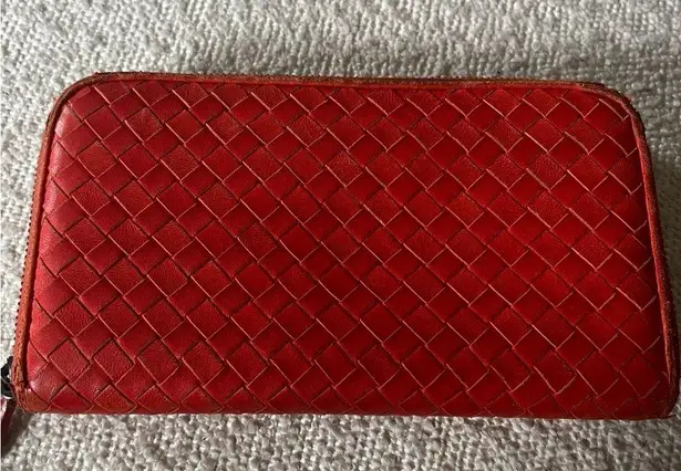 Bottega Veneta Zip-Around Wallet in Red. EUC