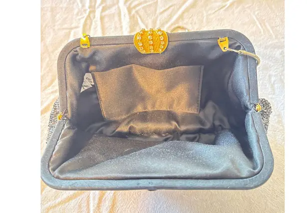 Vintage Style La Regale Beaded Evening Clutch Purse Black Red Floral