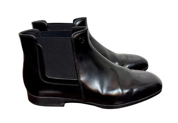 Tod's TOD’S Black Patent Leather Chelsea Ankle Boots