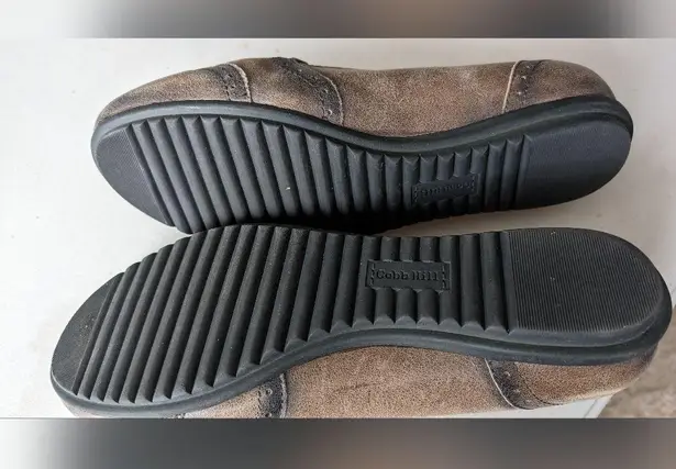 Cobb Hill by New Balance Comfy SLIP ON Flats / Slides Brown Size 10