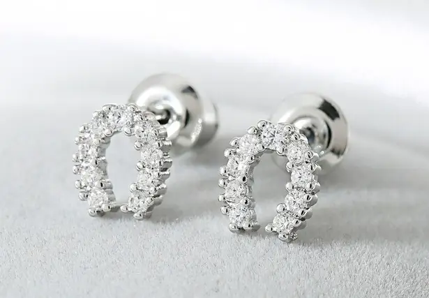CZ Tiny Horseshoe Stud Earrings for Women Daily Simple Style Silver