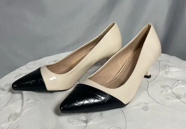 Youngshow Women’s Shoes Kitten Heel Pumps Pointed Toe Crocodile Ivory Black 8.5