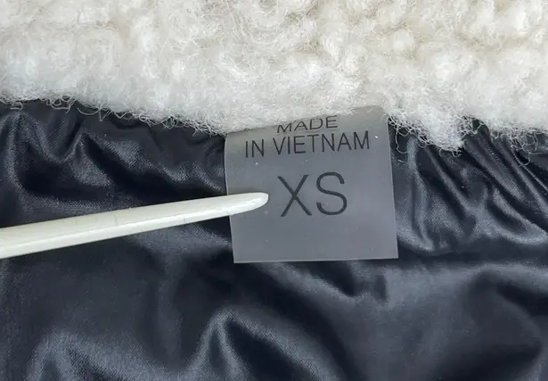 SAM. Ellie Down Jacket Caviar Black Puffer Bomber Shearling Outdoors Coat Size M