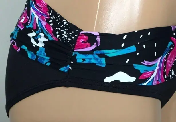 Anne cole  black floral bikini. L-top/M-bottom. NWT