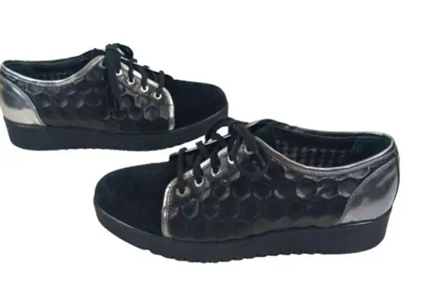 Aquatalia FS2211 EUC $365 Aida Platform Sneakers size 8.5