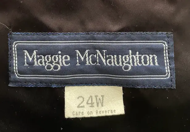 Maggie McNaughton Vintage Velvet Maroon With Gold Embroidery Button Up Blazer, size 24W