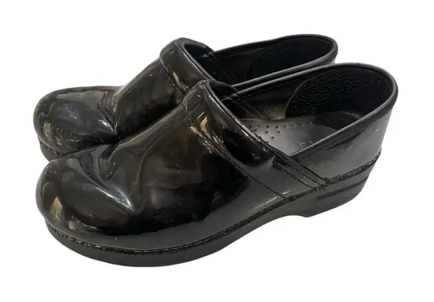 Dansko Black Patent Leather Clogs Professional Size 39/8 US Casual Comfort Work
