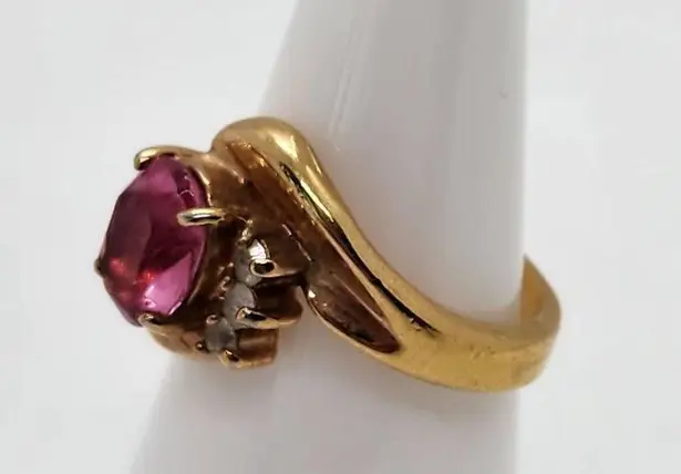 Vintage 14KT GE Gold & Pink Austrian Crystal Ring (4.75) Pink