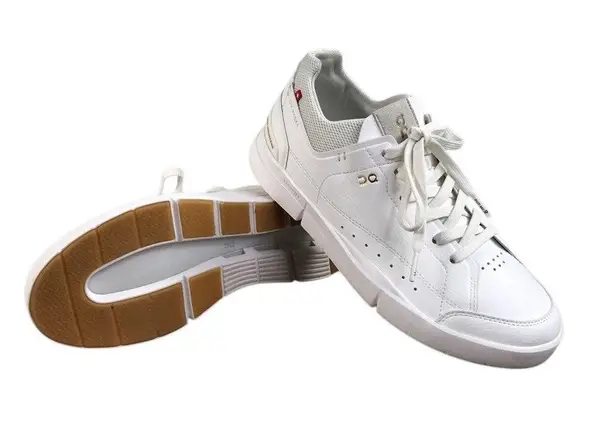 ON CLOUD Roger Centre Court Sneakers Tennis Shoes W's 9 White Retro Classic NWOB