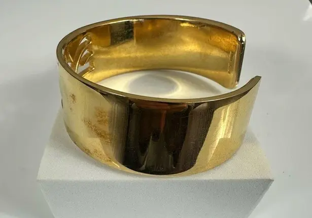 Salvatore Ferragamo Salvatore Ferragamo Gold Tone Bangle Bracelet
