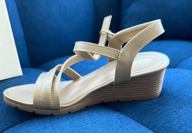 Tan Wedge Sandals with Strappy Design and Open