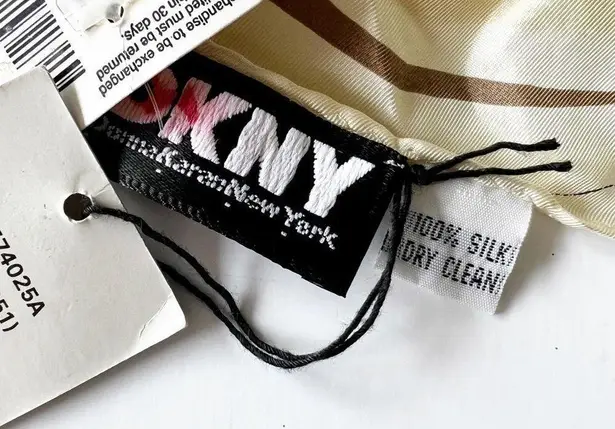 Donna Karan DKNY Rare Silk Scarf Spring Saks Fifth Avenue Rolled Hems Fashion NWT! New York