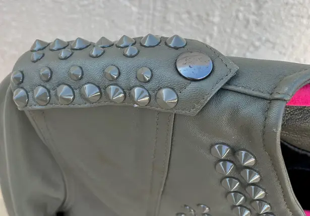 Nour Hammour Erin army green studded leather Biker jacket size FR 36 US 2 4 XS S