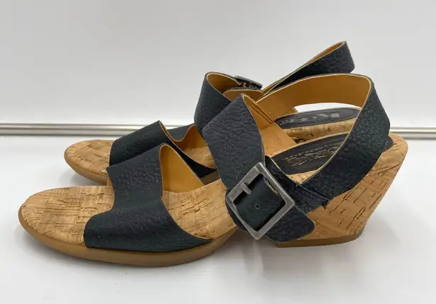 Kork-Ease Korks By Women Black Pebble Leather Chucky Cork Heel Sandals Size 8
