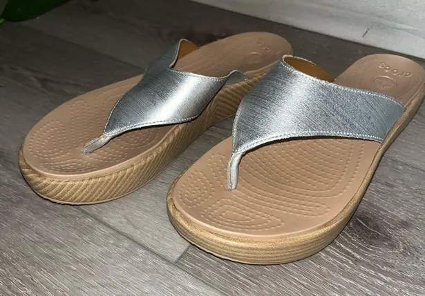 Crocs  A-Leigh metallic thong sandals