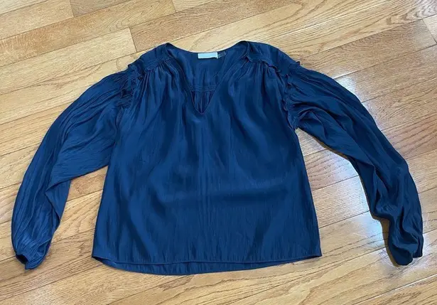 Ramy Brook Womens Navy Ruched Sleeve
V-Neckline Silky Blouse Sz XS