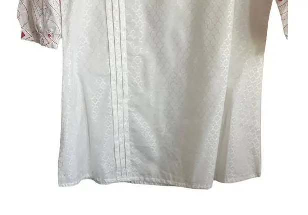 Taaga Top Women L White Red Crew Neck 3/4 Sleeve Artsy Print Lightweight Size L