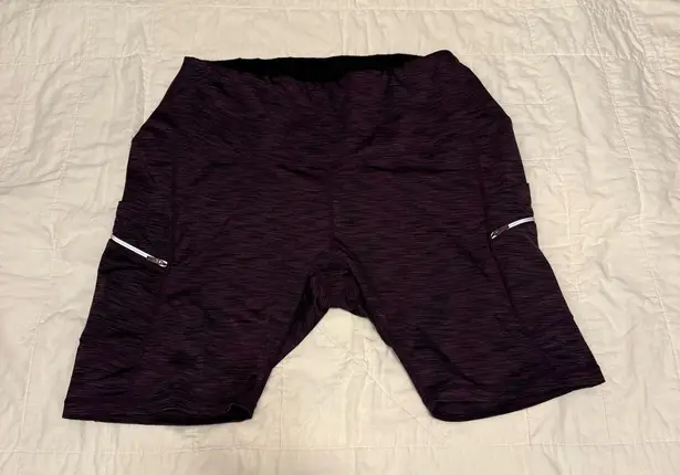 Woman’s Heather Purple and Black Athletic Gym Yoga Shorts, Fits XL Size 3X