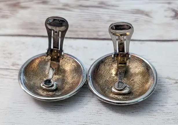 Vintage Clip On Earrings