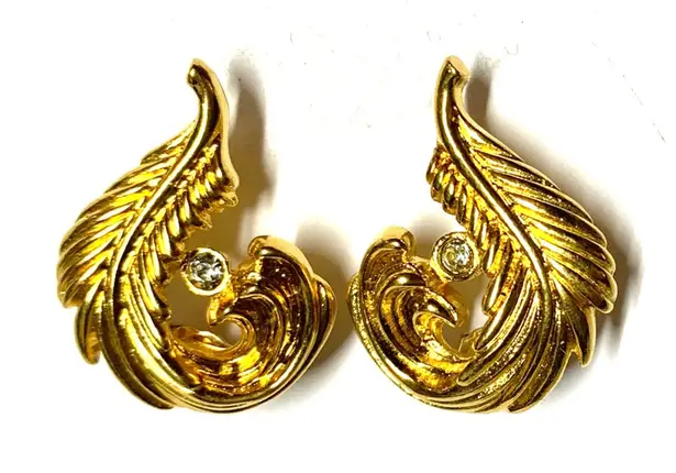 Vintage Gold Tone Feather Earrings with Clear Rhinestone Accent