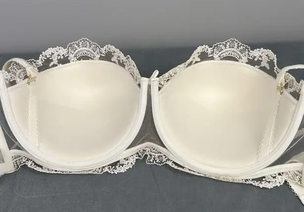 Honey Birdette Daisy Balconette Bra US 40G Padded Lined Molded Underwire Ivory Size undefined