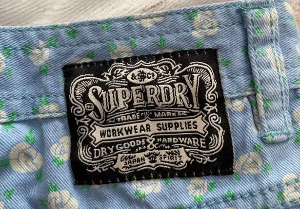 Superdry NWT Bluebell Light Blue Ditsy Floral Embroidered Shorts with Pockets, size S