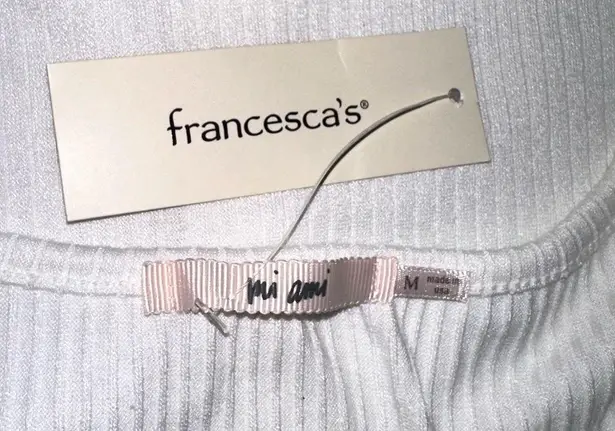 Francesca's  Size Medium White Cropped Button-Up Top (Brand New with Tag)