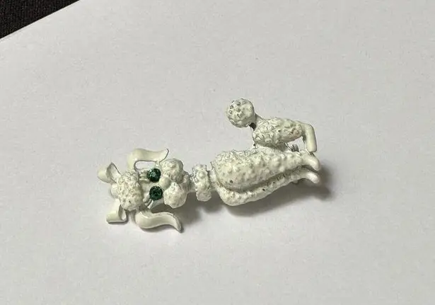 White Enamel Poodle Dog With Green Rhinestone Eyes Brooch Pin
