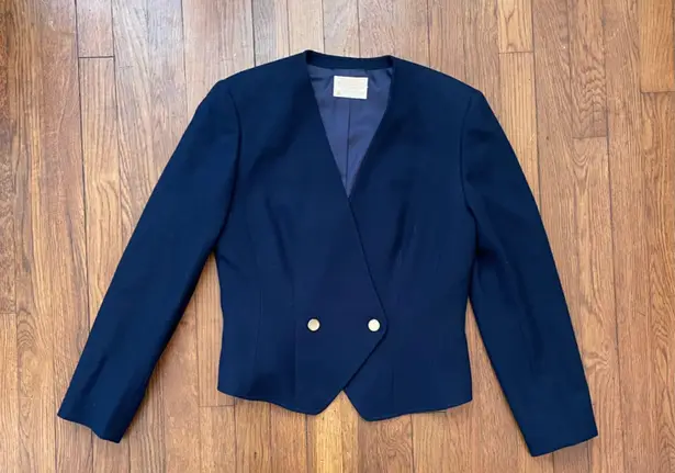 Pendleton Vintage Made in the USA Navy Wool Blazer and Skirt Set Size 8 💛