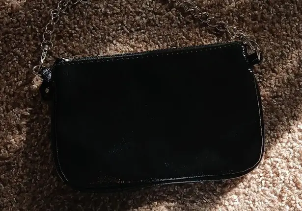 Kathy Van Zeeland Kathy Van Zealand black chain strap patten leather crossbody bag