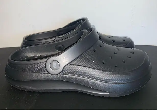 Skechers  Foamies Black Clogs Shoes Women’s Size 10