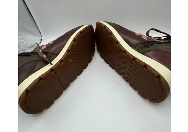 Alex Marie Boots Women 9 Green Thayla Leather Nubuck Lace Up Hiker Ankle Booties