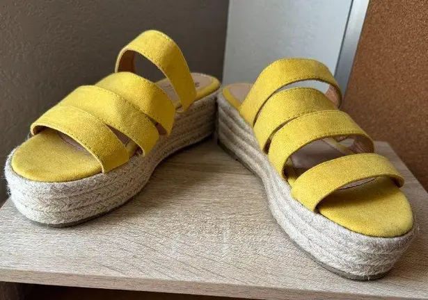 Toes Yellow Espadrille Platform Sandals - Size 10