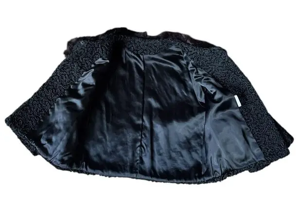 Vintage 1960's Faux Persian wool crop coat with fur collar black size medium