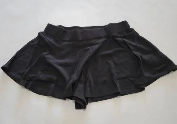 Row A Black Flutter Lounge Flounce Thermal Shorts Size XL