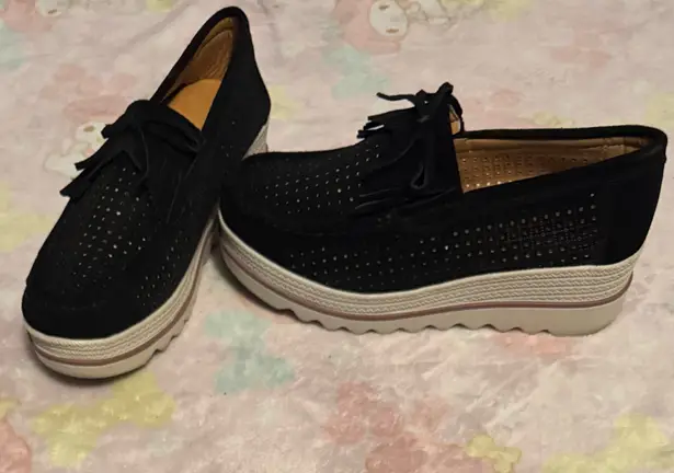 Black suede platform loafers 8 NEW