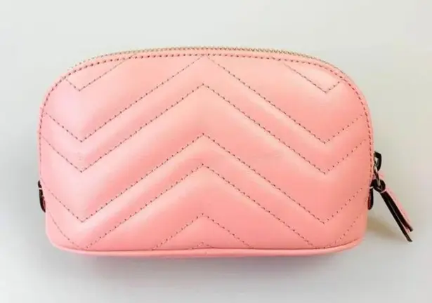 Gucci NWT  Pink GG Marmont Cosmetic Case