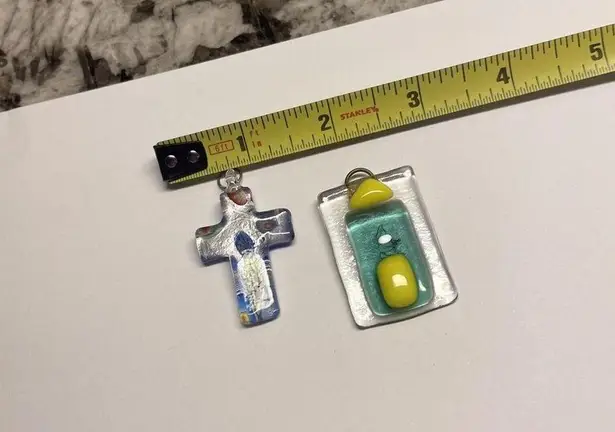 Lot Of 2 Jewelry Pendant / Charms