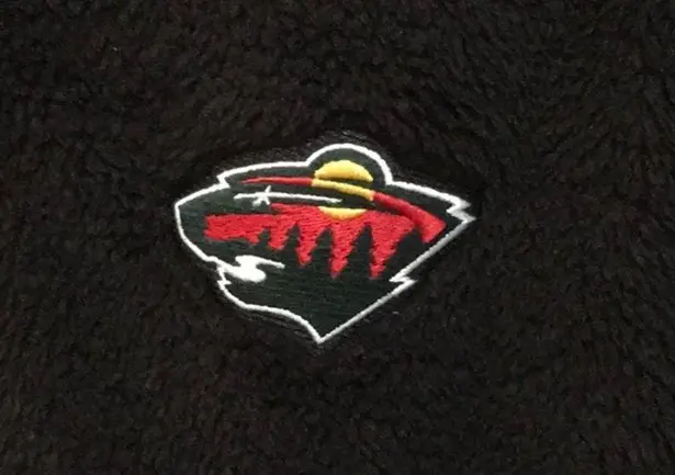 Boxercraft Minnesota Wild fuzzy fleece pullover NHL hockey