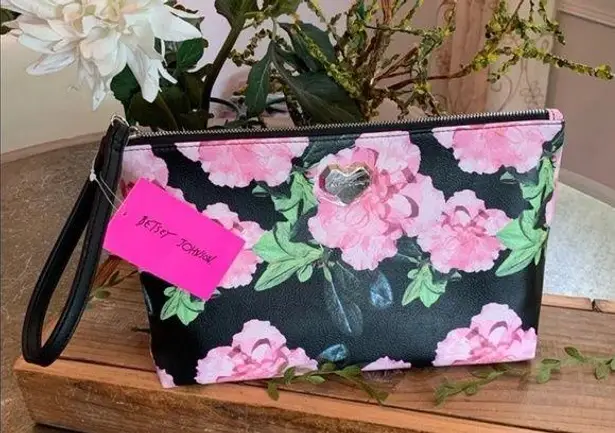 Betsey Johnson  FLORAL Black COSMETICS BAG