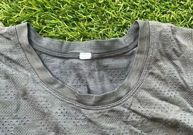 Lululemon  Mesh Camo Breathe Tank Top