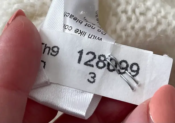 Gio & Gio. White Wool and Mohair Blend Tiered Sleeve Sweater, size S Made in Italy