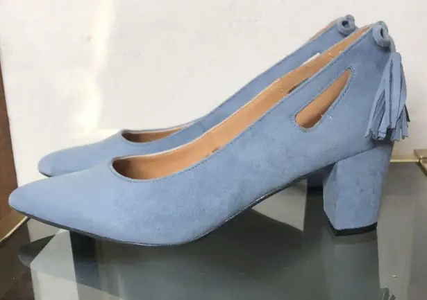 Comfort view jobee blues suede tasseled pumps size 8