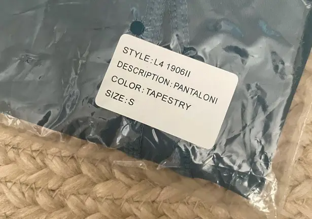 IRIS & INK REVOLVE Bonnie cropped perforated stretch leggings in tapestry