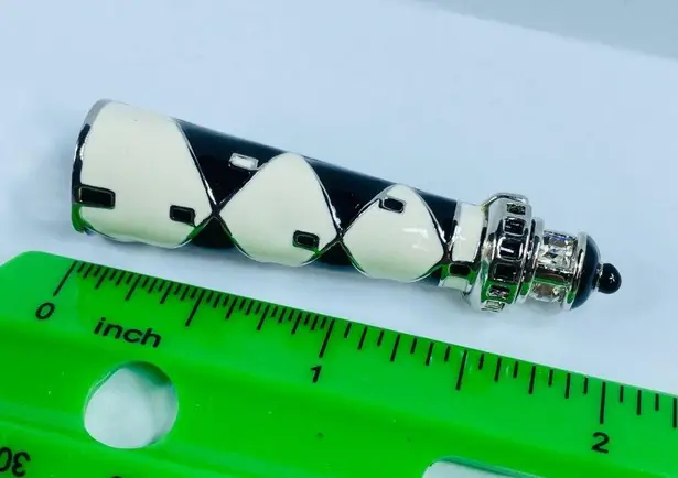 Pacific&Co Lighthouse Brooch Pendant PS& Black White Silver Tone Metal Enamel Ocean Beach