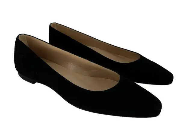 Manolo Blahnik Gelista Suede Ballet Flats in Black